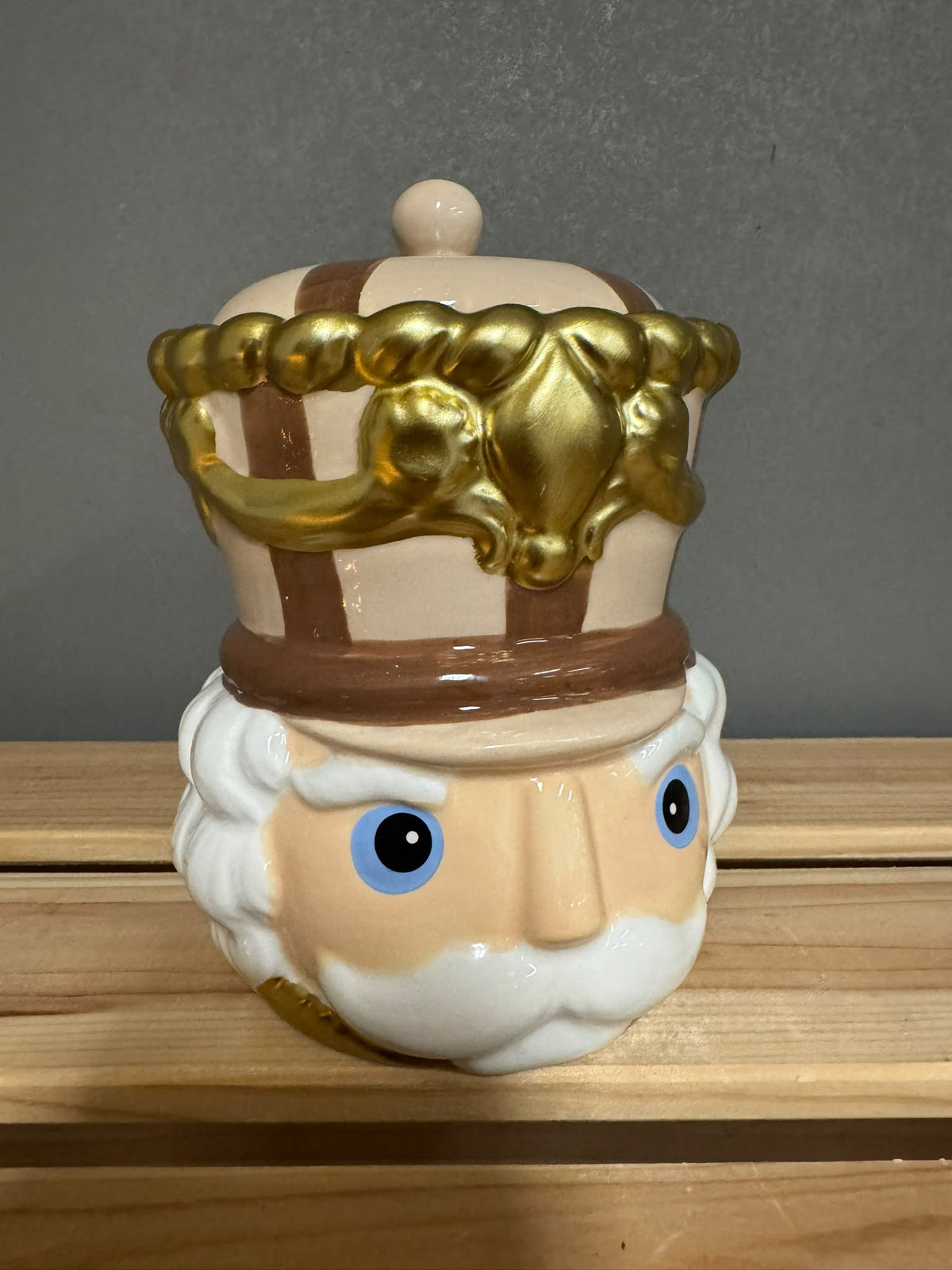 Voorraadpot Notenkraker