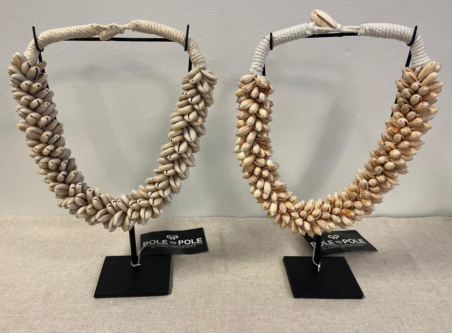 Ornament Schelpenketting op standaard