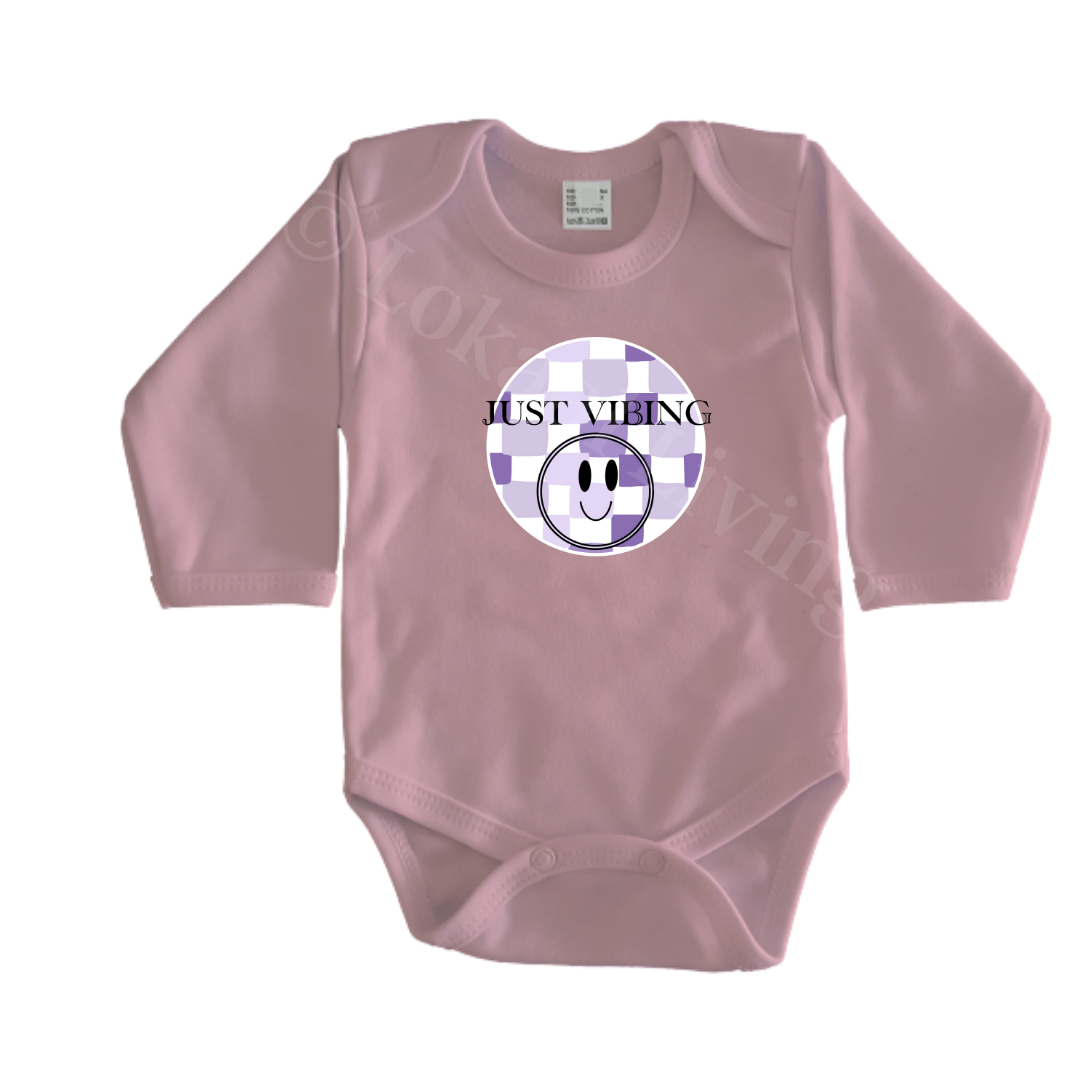 Rompers - maat 56-92 - lichtroze - lange mouw - (ontwerp naar keuze)