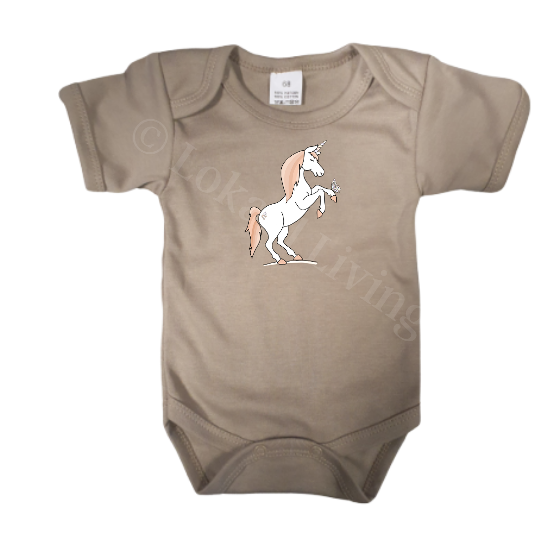 Romper - maat 56-92 - Zand - korte mouw - (ontwerp naar keuze)